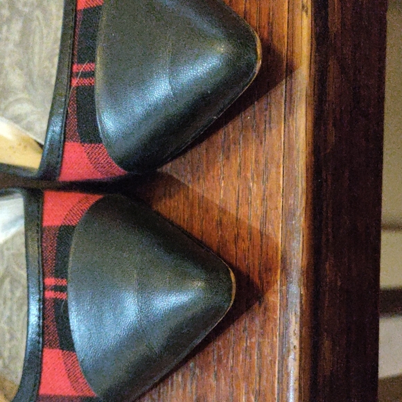 Michael Kors buffalo plaid flats size 6    ItemGW2.5 - Picture 6 of 12